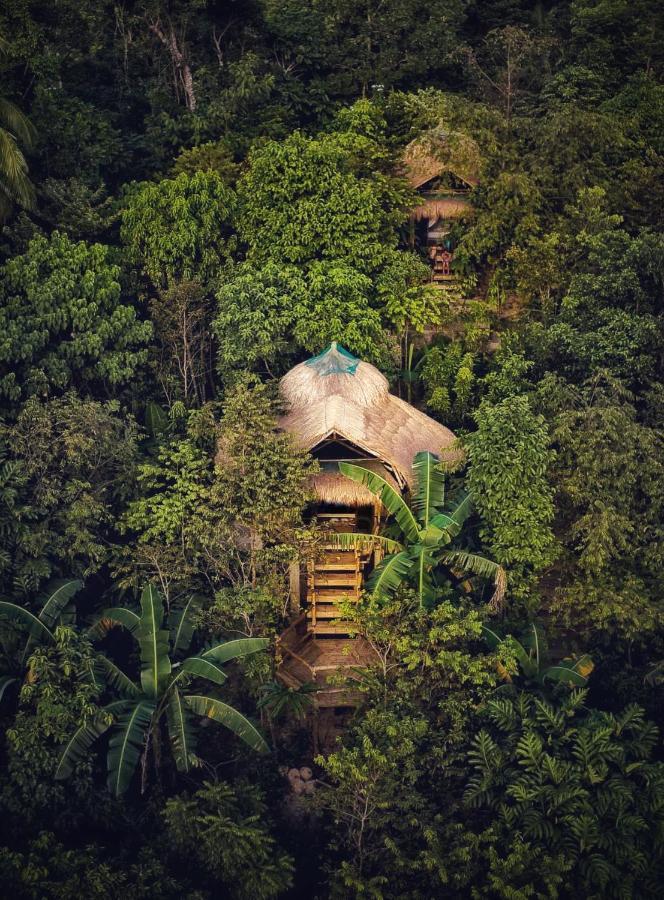 Inigtan Lio Bamboo Cottages El Nido Exterior foto