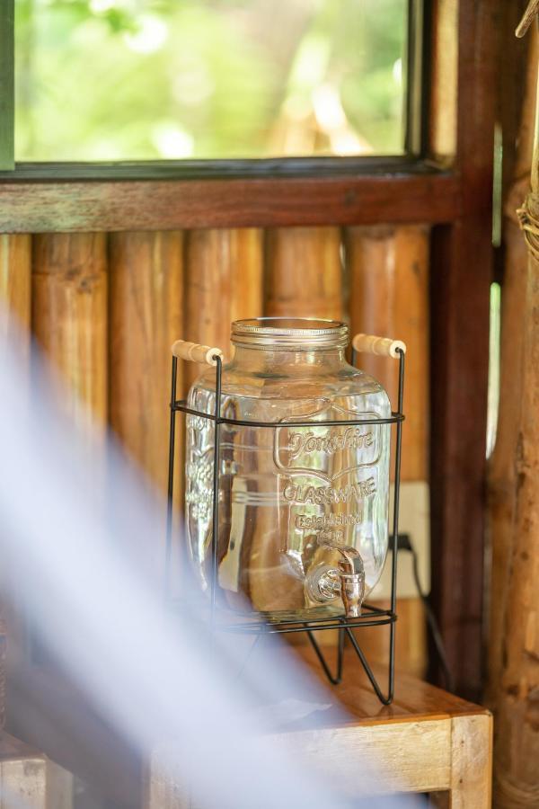 Inigtan Lio Bamboo Cottages El Nido Exterior foto