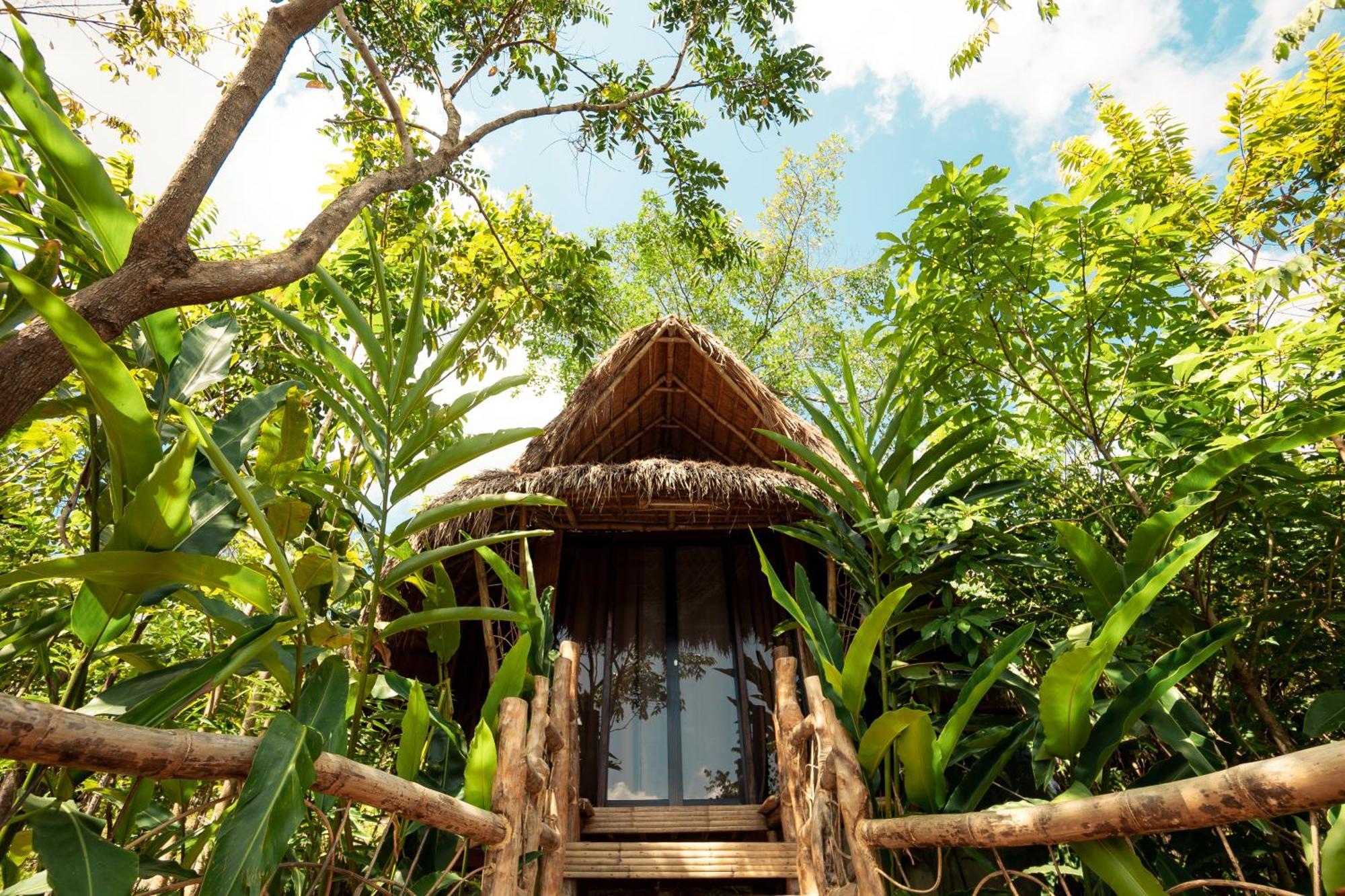 Inigtan Lio Bamboo Cottages El Nido Exterior foto